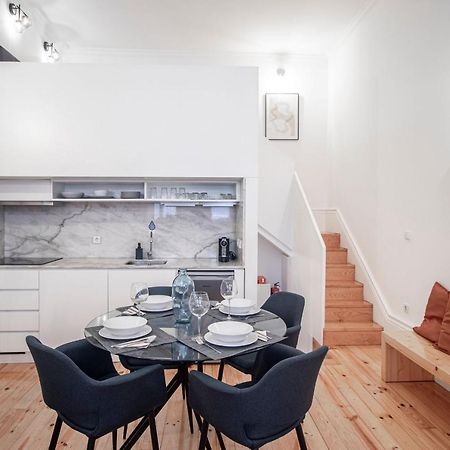 Wonderful Downtown Studio By Lovelystay Porto Exterior foto