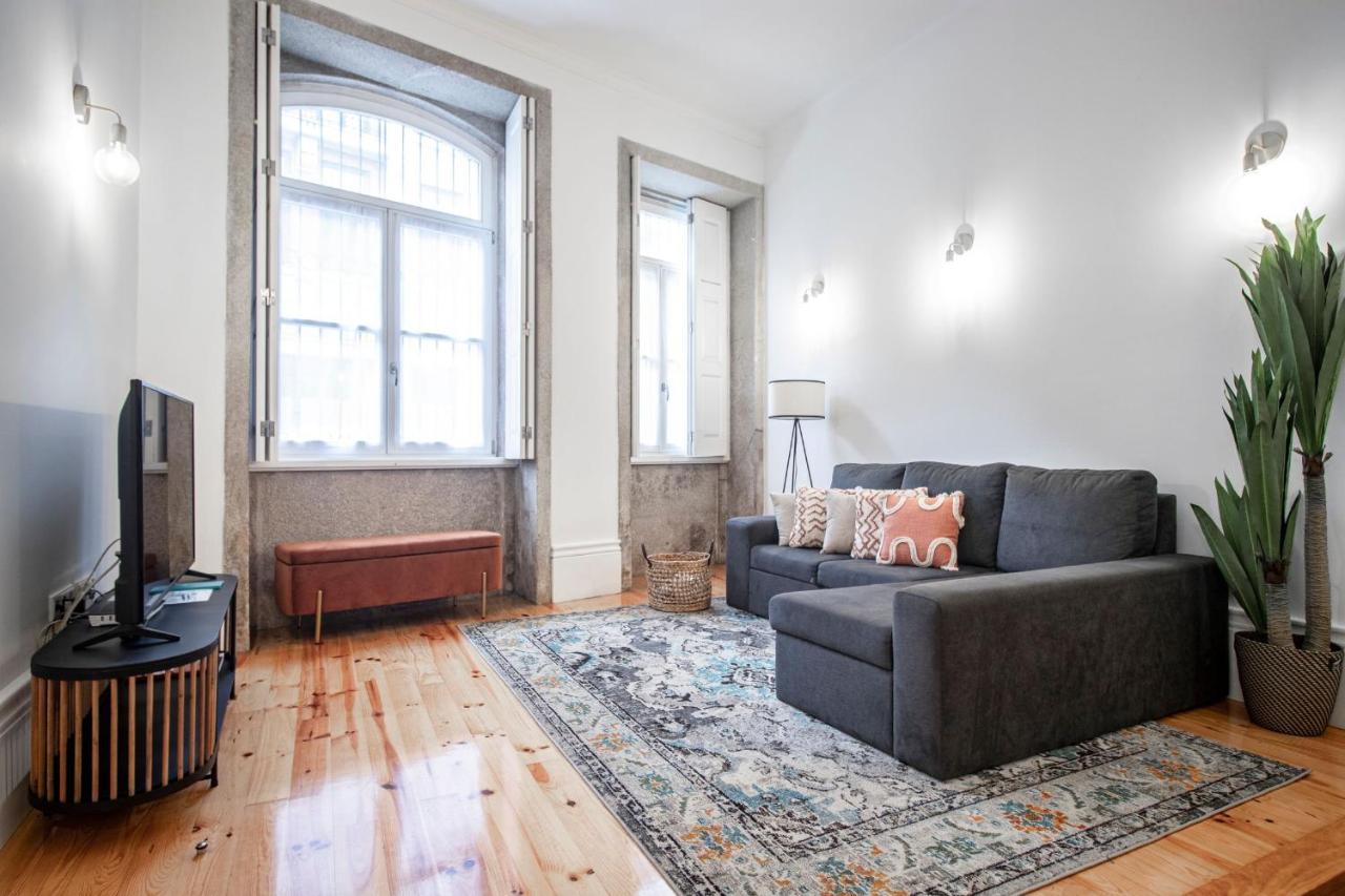 Wonderful Downtown Studio By Lovelystay Porto Exterior foto